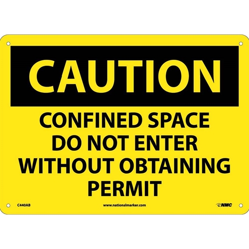 Caution Confined Space Do Not Enter Sign (C440AB)